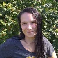 Kim Audette's Instagram, Twitter & Facebook