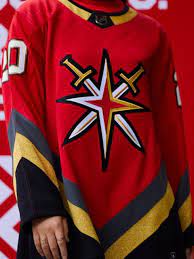 The vegas golden knights are a professional ice hockey team based in the las vegas metropolitan area. Golden Knights New Reverse Retro Uniform Pays Tribute To Las Vegas Hockey History Ksnv