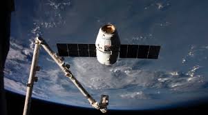 Born 26 february 1978 in rouen) is a french aerospace engineer, pilot, and european space agency astronaut. Terre S La Planete Dans L Oeil De Thomas Pesquet Et Racontee Par Les Satellites Geopolis