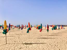 A Week End In Trouville Deauville Normandy France Virevolte En 2020 Trouville Normandie Babouches