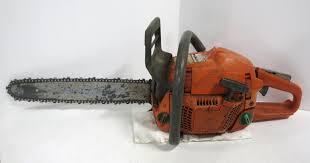 Husqvarna chainsaw machines can come in petrol & electric variant and the blade size can vary from 16 inch to 24 inches depending on the brand. Albrecht Auctions Husqvarna 353 Chainsaw 52cc Commercial Grade Saw