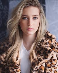 gscmembermonday At only 15, Brooklyn Summer is quickly establishing herself  as one of country music's rising voices. Known for her powerhouse vocals  and natural stage presence, she delivers a soulful, authentic sound