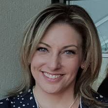 Profile Nina Capone Singleton