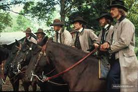 The Long Riders Publicity Still Of Randy Quaid David Carradine Keith Carradine Robert Carradine Stacy Keach Ja Western Film Western Movies Western Movie