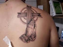 Ein kreuz mit zwei händen betend. Betende Hande Xl Tattoo Tattooforaweek Klebetattoo Klebetattoos Kaufen Fake Tattoo Bestellen Tattooforaweek De Kreuze Yl F33 32