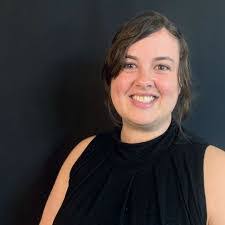 Amanda Strouse's Instagram, Twitter & Facebook