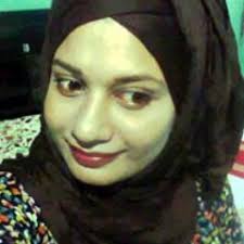 Listen to Hamdhaa Sanaa Kiyamey by Akram Ali in maakin playlist online for  free