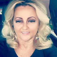 Vicki Yohe