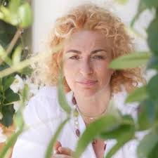 Sabrina Agostini's Instagram, Twitter & Facebook