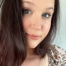 Alexa Thompson LE (@bewitchedesthetics_) • Instagram photos and videos