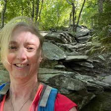 How to find a 1000m race in Rival Stars Horse Racing?