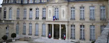 Présente durant la grossesse cette hormone n'est détectable que dix à douze jours après la fécondation, selon la sensibilité du test, sachant que pour que. L Extreme Droite S Enflamme Contre La Renovation De La Salle Des Fetes De L Elysee Mais Se Trompe De Salle