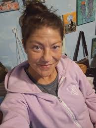 Michelle Brixey's Instagram, Twitter & Facebook