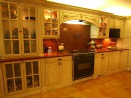 tuscan style cabinet ideas  modern