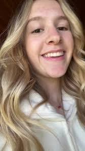 Aurora Mae's Instagram, Twitter & Facebook