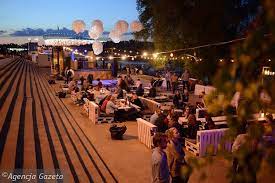 Jun 11, 2021 · w hiszpanii prowadzi już testy podobnej usługi, sklep (hub) ma również 2 tys. Klubokawiarnie Wracaja Na Bulwary Beda Nowe Lokale Zabraknie Cudu Nad Wisla I Klubu Hocki Klocki Metro Warszawa