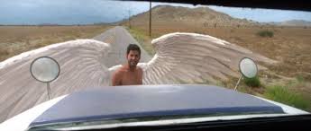 Lucifer morningstar, ehemals samael, ist der hauptcharakter der serie. Lucifer 3x01 Sie Sind Wieder Da Oder They Re Back Again Aren T They Mit Episodenkritik