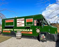 Luckey's Woodsman Food Truck — Restaurant food truck in Bend, Oregon