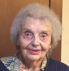 Jacqueline Iverson's Instagram, Twitter & Facebook