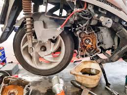 In this post i want to talk about how often you should change your motorcycle oil. What You Need To Know Before Changing The Oil In A Motorcycle Team Valvoline