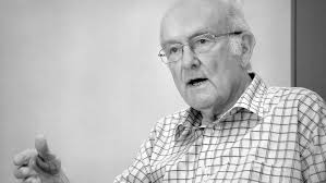 Tübingen · Nachruf: Manfred Wolff ist gestorben: Bescheiden in seiner  Vielseitigkeit