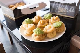 Because of this, the prices cater to locals by offering upscale food at (what i feel is) a fairly affordable price. Liliha Bakery Oahu Onolicious HawaiÊ»i