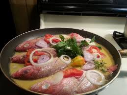 Season Red Snapper For One Of My Favorite Poisson Gros Sel Or Stew Fish Recettes De Cuisine Cuisine Haitienne Cuisine