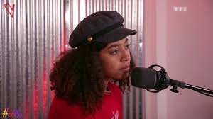 Elle est la grande gagnante de l'émission the voice kids, diffusée sur tf1, et suivie par près de 5,8 millions de téléspectateurs. Qu Est Ce Que La Fibromyalgie Cette Maladie Dont Souffre Whitney La Jeune Gagnante De The Voice Lci