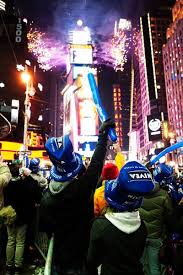 Times Square New Years Eve At Times Square Family Pass Nyc New Years Eve 2021