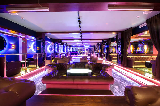 Aquarius Club & Lounge — Bar / klub w Kołobrzegu