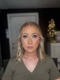 The beautiful Rachel absolutely slayed this makeup look! 💖✨ I have  openings this Saturday, so message me to grab your spot! 📞 504.275.4777