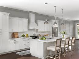 Bring cabinets all the way up to the ceiling. Kitchen Design Tips For A Perfect Meet Up Of Cabinets And Ceiling