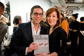 Elfie semotan hat wie kaum eine andere fotografin oder ein anderer fotograf nicht nur die internationale modefotografie, sondern auch die österreichische plakatlandschaft ab den 1970er. Buchpremiere Mit Elfie Semotan Brandstatter Verlag