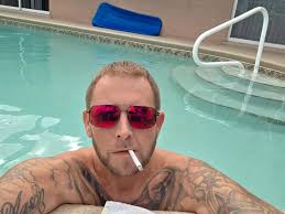 Derek Snyder (@dereksnyder7)