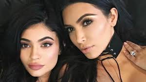 She is having a little fashion emergency and hopes the store you work at, so chic , is still open. Kim Kardashian Worried About Kylie Jenner Being A Young Mom Cafemom Com