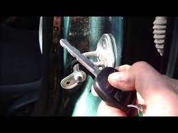 Video tutorial discussing symptoms of power door locks on toyota is not working right and how to check for easy fixes and replace a door lock actuator if. How To Fix Error In Power Door Locks Or Central Lock System Toyota Corolla Years 1999 To 2007 Youtube