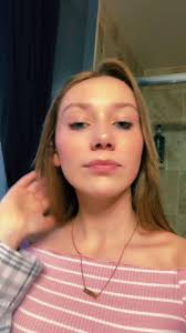 Payton ✌🏼 (@payton.burrell)