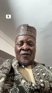 Kowa ya zabi yadda baban shi yake daukan photo 😅😂 #Matiti Sadiq Mari