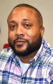 Diana Brim's Instagram, Twitter & Facebook