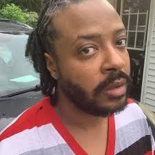 28 years ago today, 2PAC released the greatest d¡ss track of all time: "Hit  Em Up"‼️ It was a d¡ss aimed at The Notorious BIG. Talking about the impact  of the track,