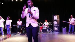 He is known for his powerful vocals, which he uses to minister in church. Sbunoah Sings Thata Konke On The Metro Fm Gospel Cruise What A Heartfelt Testimony Youtube