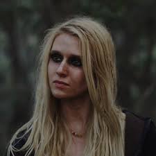 Scarlett Lowe (@ForgottenLowe_)