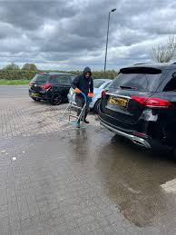 🚍 BUSBY STOOP WASH 🧼