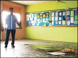 We did not find results for: Siling Bilik Darjah Runtuh Pibg Sk Belimbing Dalam Harap Pihak Berkaitan Beri Perhatian Melaka Gps Bestari