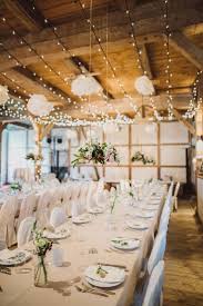 Vintage Scheune Hochzeit Friedatheres Com Hochzeitsorte Ideen Scheunen Hochzeit Hochzeit Gedecke Rustikal Schicke Hochzeit