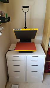 The Ikea Alex Drawers Are The Perfect Multi Purpose Solution For Storing Both Vinyl And The Heat Press Keep Your Ikea Craft Room Ikea Crafts Craft Room Office