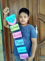 Yang terbaik dari hiasan dinding 3d adalah, anda bisa mendapatkannya dengan pilihan warna ungu. Kegiatan Daring Membuat Hiasan Dinding Dengan Tema Rukun Islam Sd Interaktif Harum Mulia