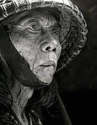 50 Professional Portrait Photography Examples From Top Photographers Professional Portrait Photography Best Portrait Photography Portrait Photography Black And White
