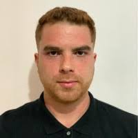 50+ perfiles de «Ricardo Maciel»