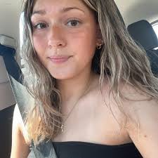 Hi everyone, my name is Emmie Fitzpatrick and I'm currently looking for  babysitting jobs in the Medford area. I'm 20 years old and a rising senior  biology major at Stockton University. I'm